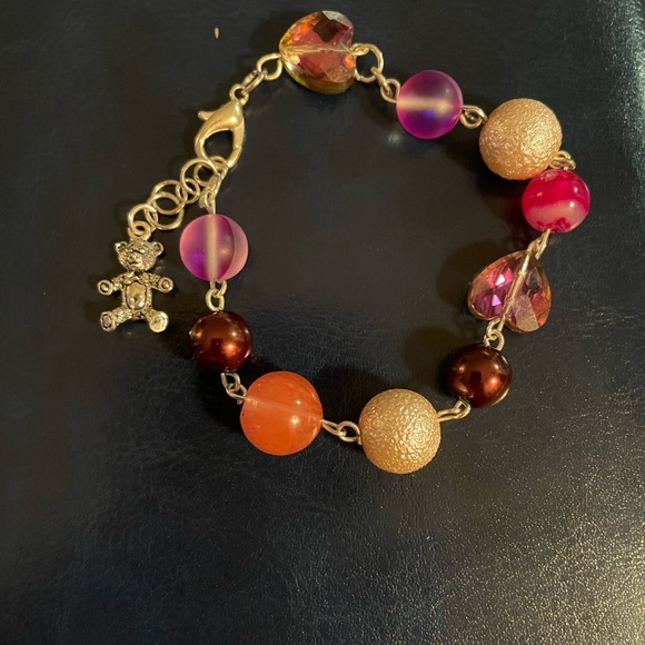 Silver teddy bear charm bracelet - Picture 2 of 2